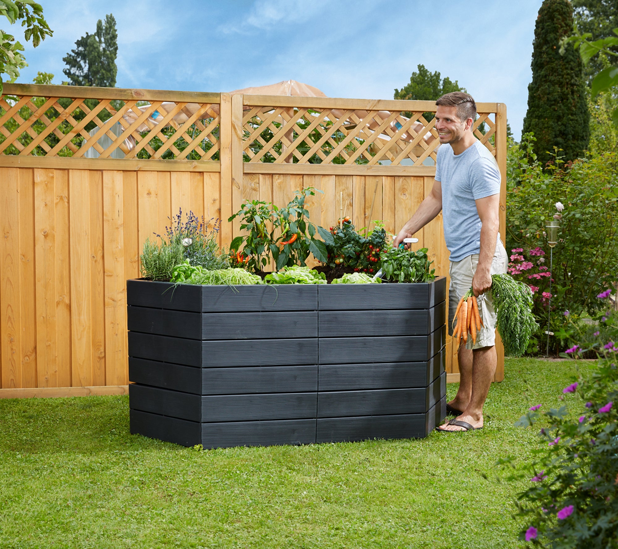 Hexagonal Modular Raised Bed System